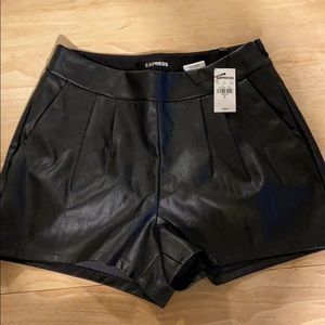 Faux-Leather black shorts